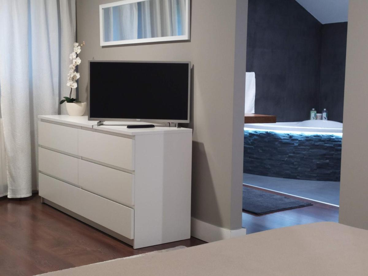 Vila Gosen Sard Ngoại thất bức ảnh