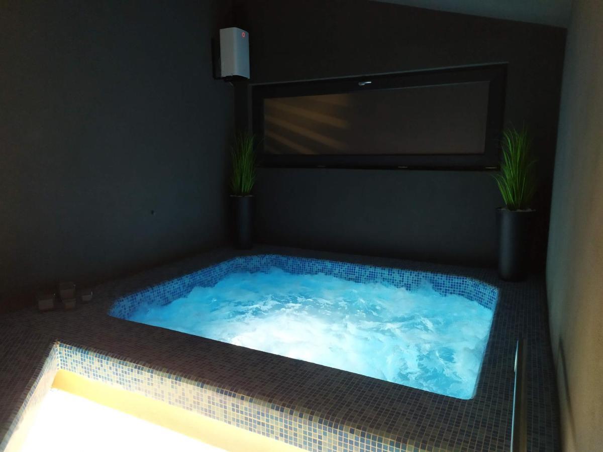 Vila Gosen Sard Ngoại thất bức ảnh